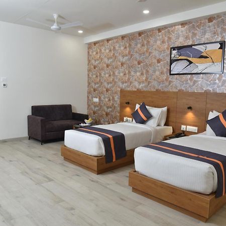 Comfort Inn , Statue Of Unity Kevadia Exterior photo